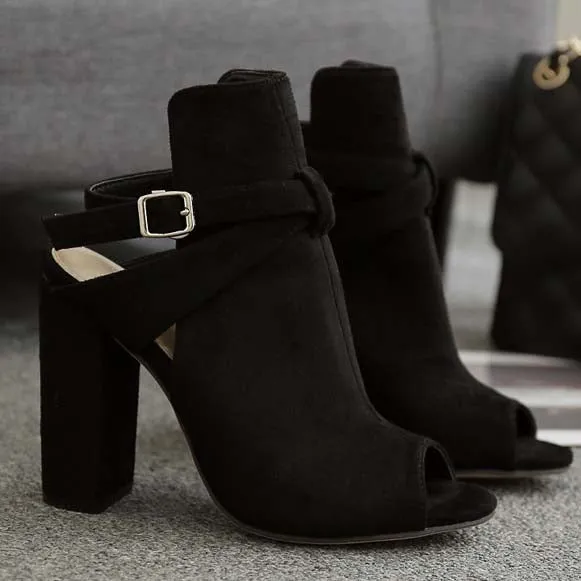 Black Block Heel Peep Toe Sandals